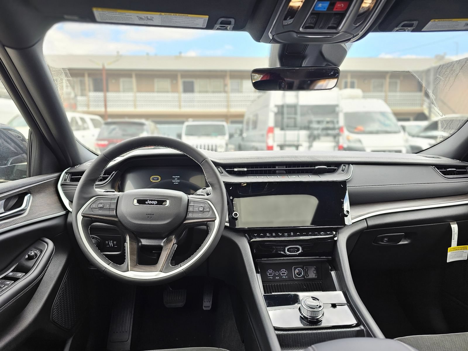 New 2026 Jeep Grand Cherokee L Altitude RWD image 25
