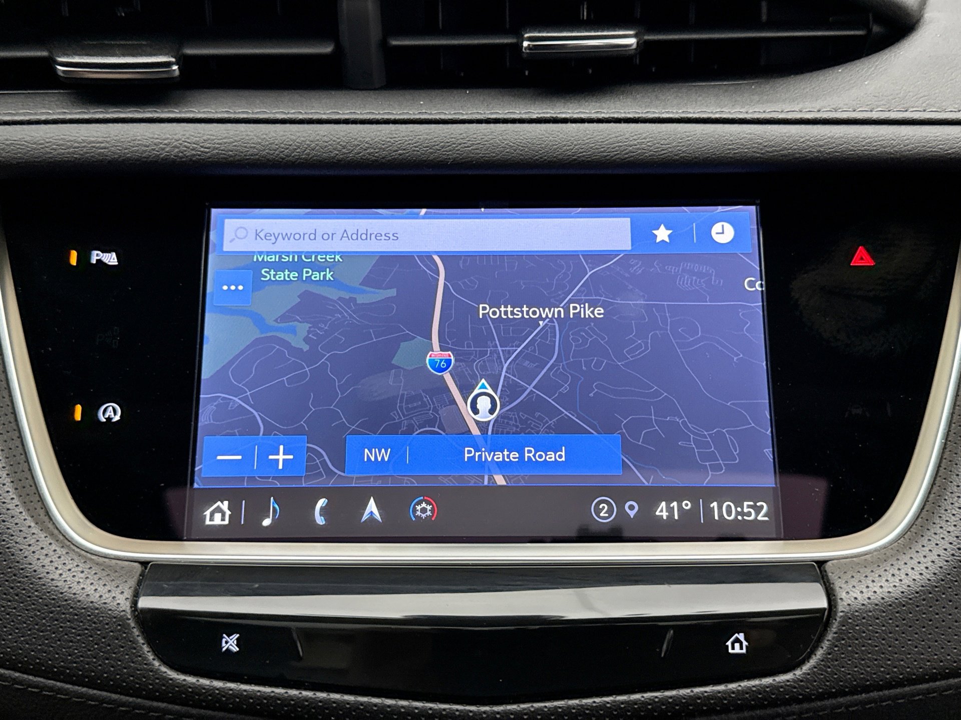 Used 2025 Cadillac XT5 Premium Luxury image 15