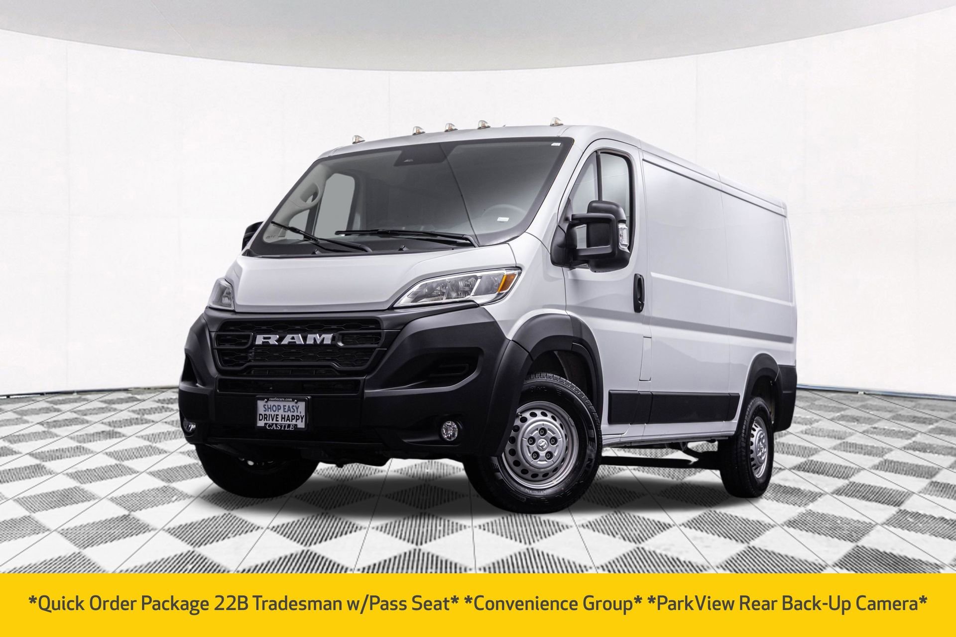 Used 2025 RAM ProMaster 2500 w/ Convenience Group FWD image 2