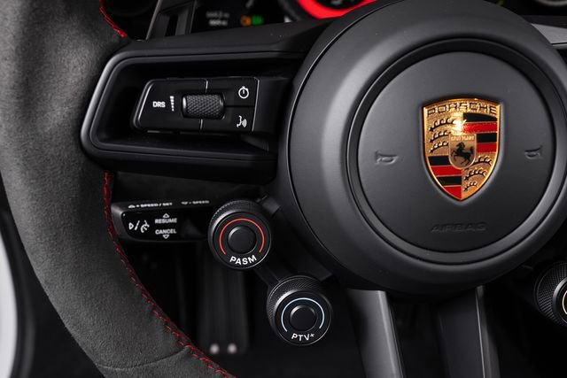 Used 2025 Porsche 911 GT3 RS RWD image 36