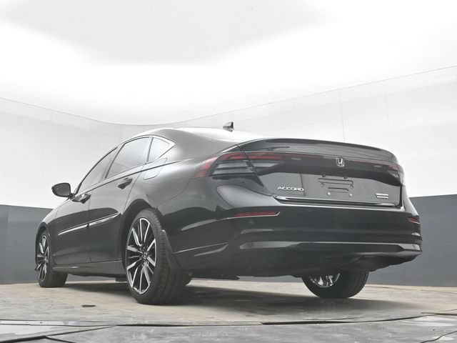 Used 2023 Honda Accord Touring image 33