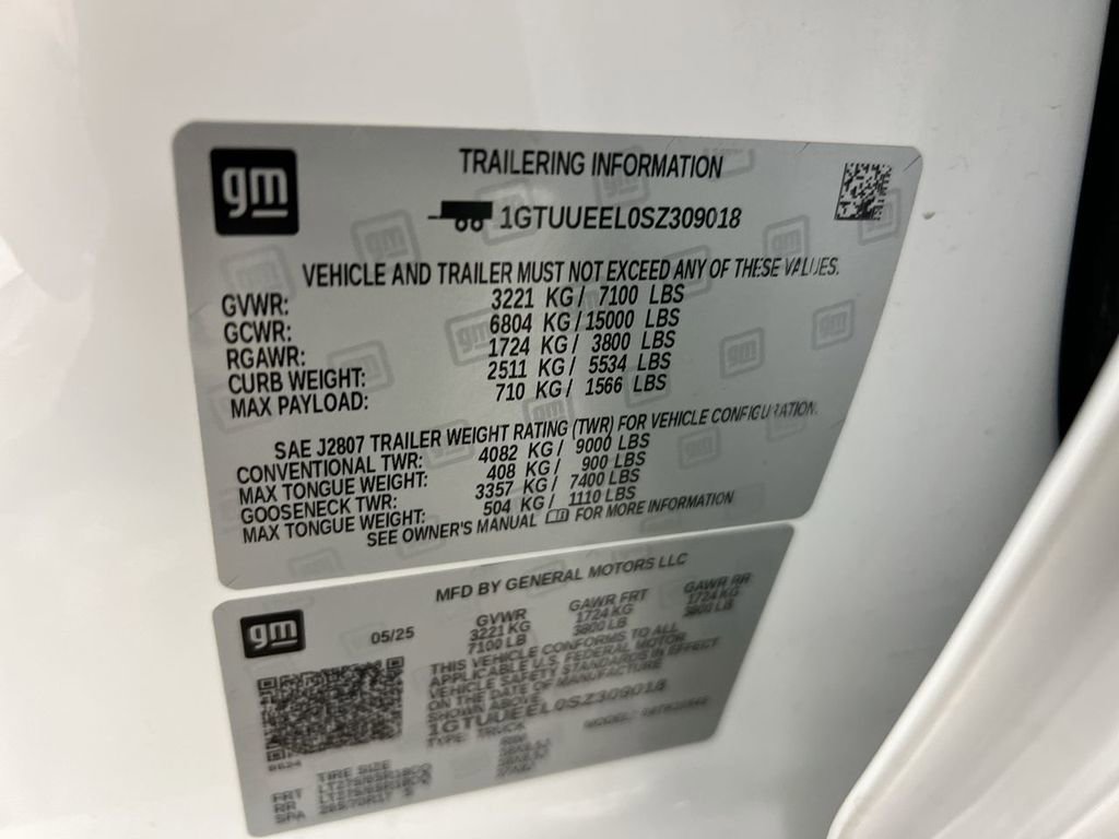 Used 2025 GMC Sierra 1500 AT4 AWD/4WD image 28
