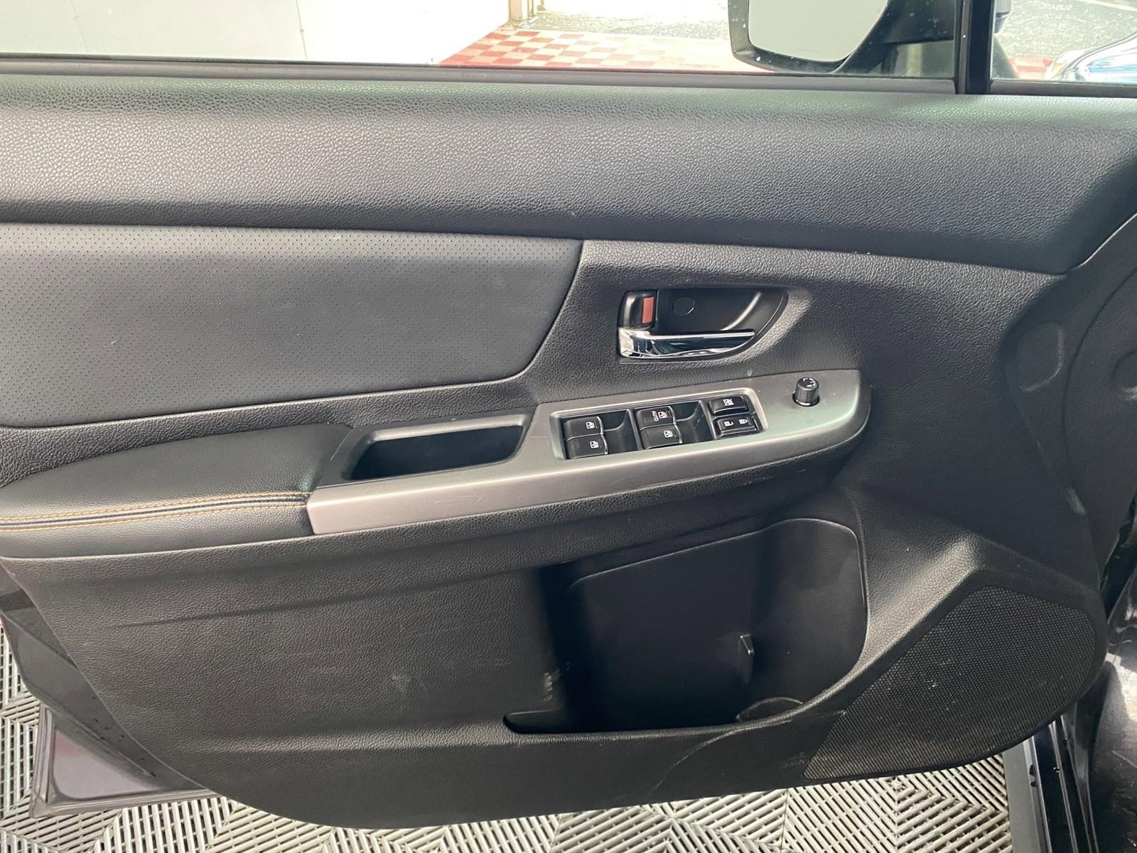 Used 2016 Subaru Crosstrek 2.0i Limited image 18