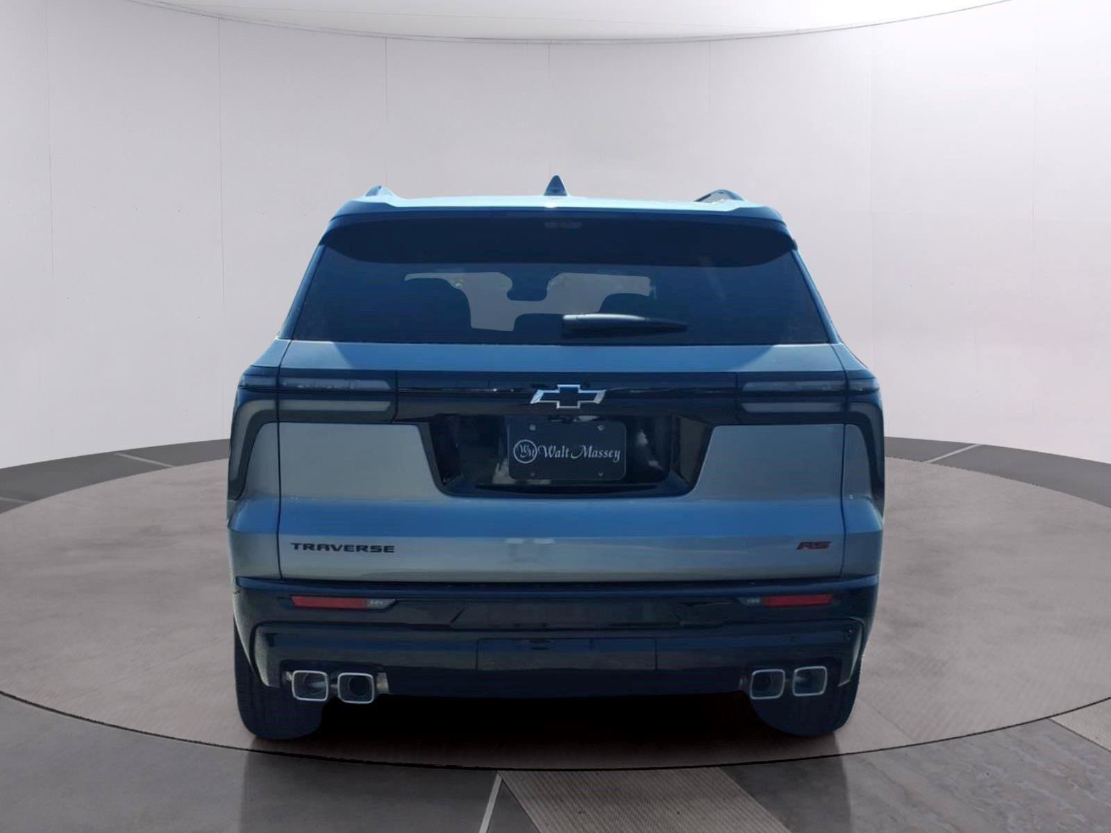 New 2027 Chevrolet Traverse RS w/ LPO, Floor Liner Package FWD image 4
