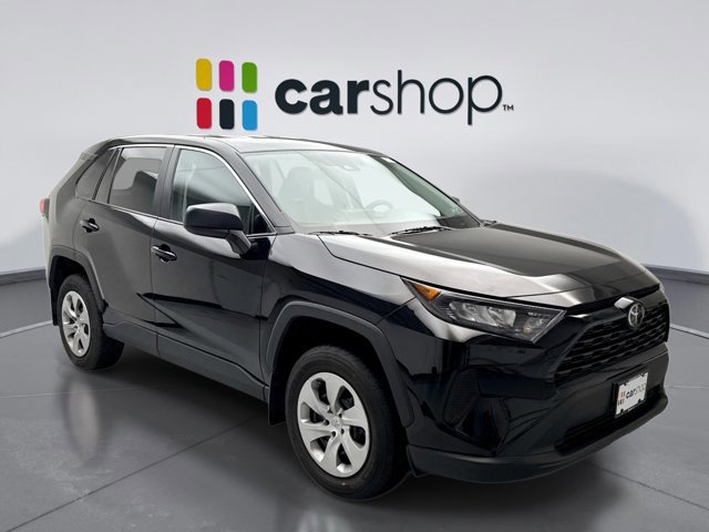 Used 2022 Toyota RAV4 LE image 7