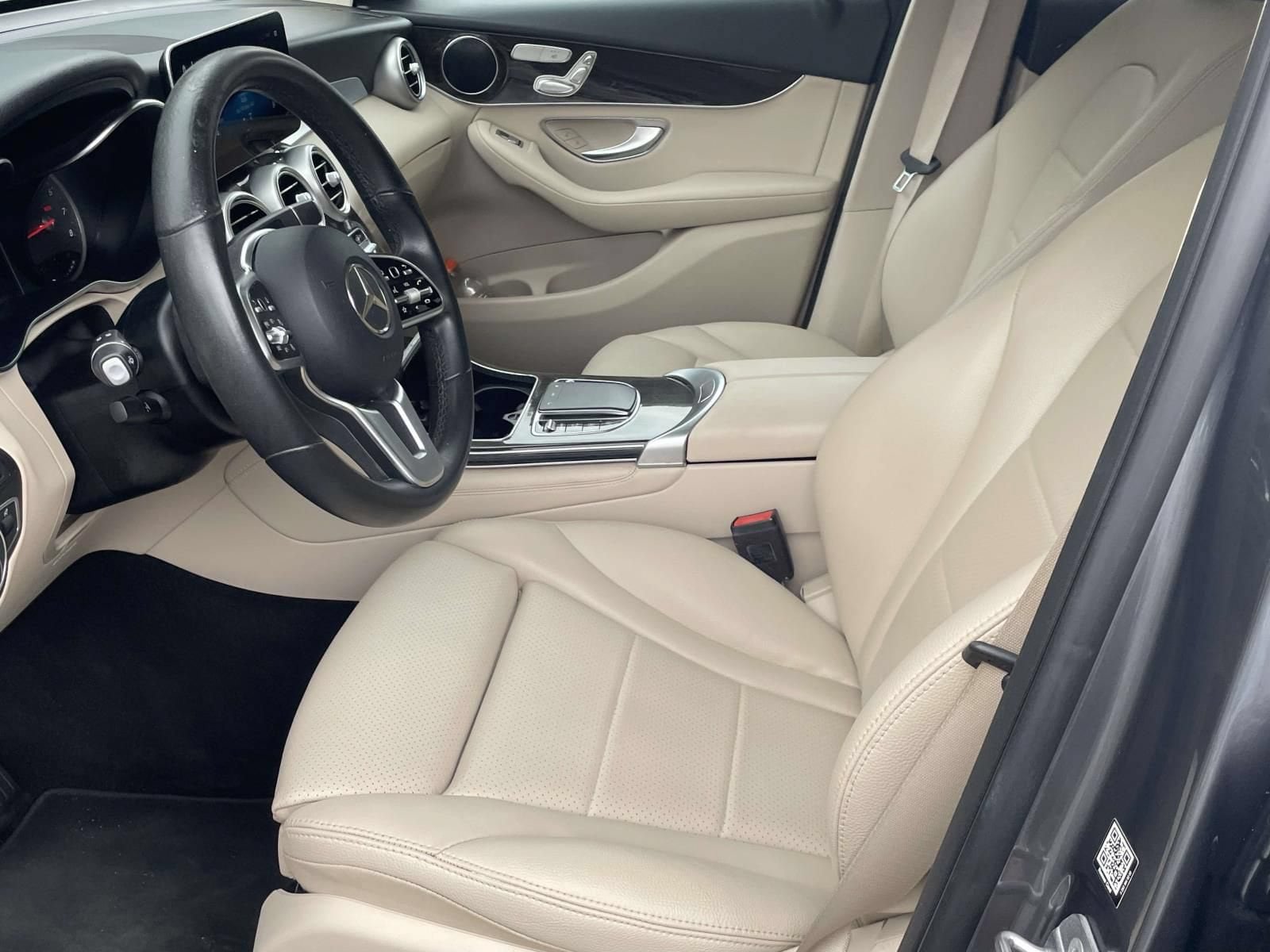 Used 2021 Mercedes-Benz GLC 300 image 14