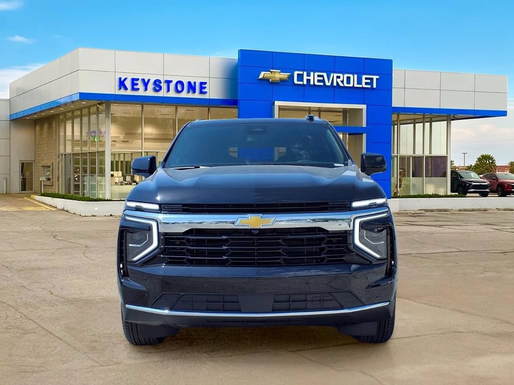 New 2026 Chevrolet Suburban LS AWD/4WD image 2