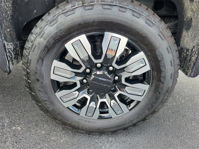 New 2025 GMC Sierra 2500 Denali w/ Denali Reserve Package image 5