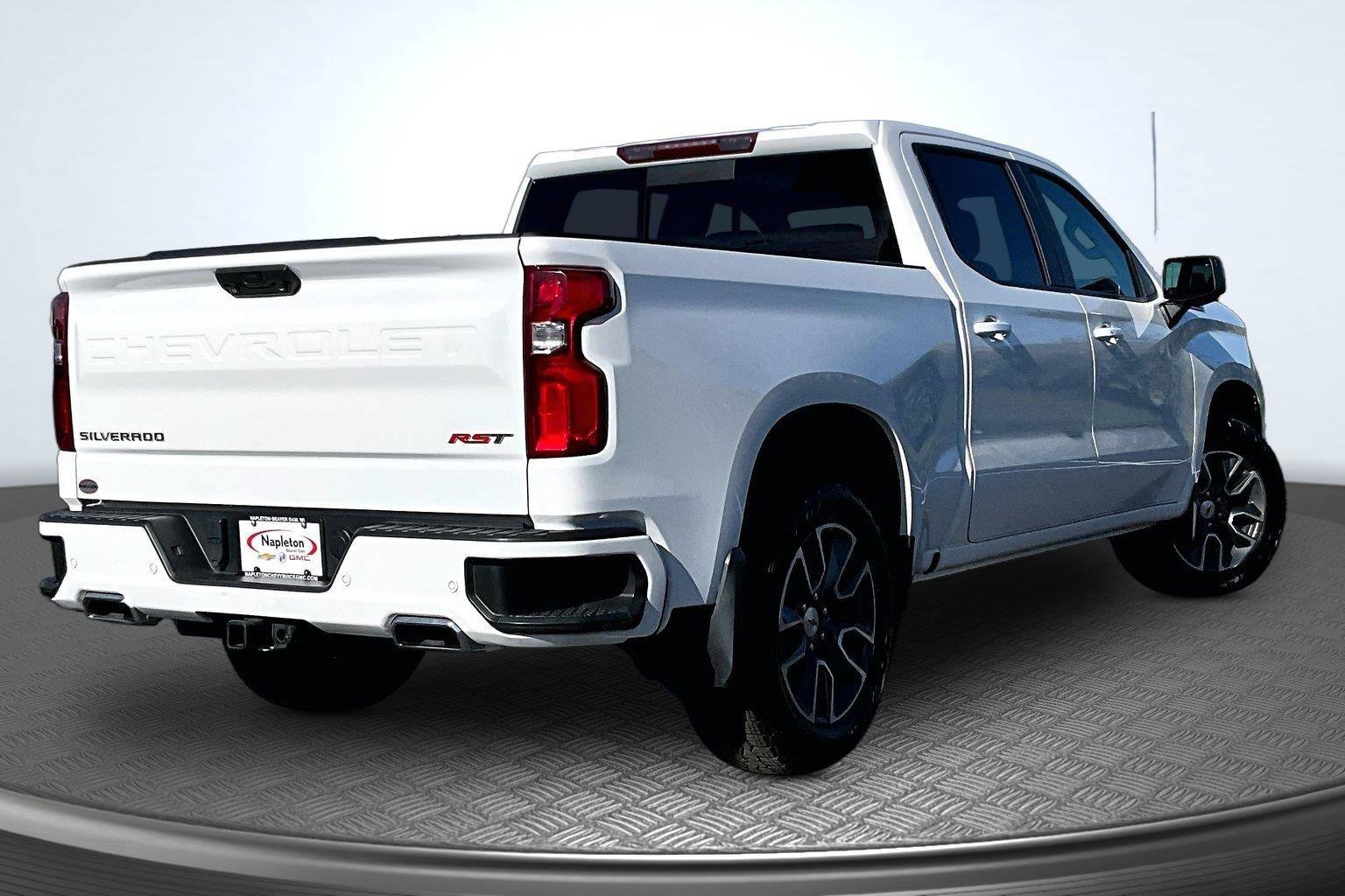 Used 2023 Chevrolet Silverado 1500 RST w/ All Star Edition Plus AWD/4WD image 2