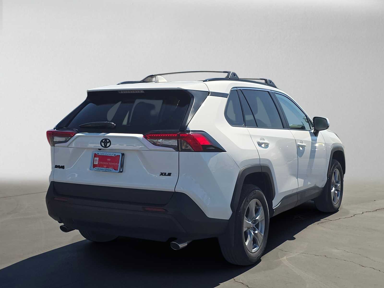 Certified 2025 Toyota RAV4 XLE FWD image 3