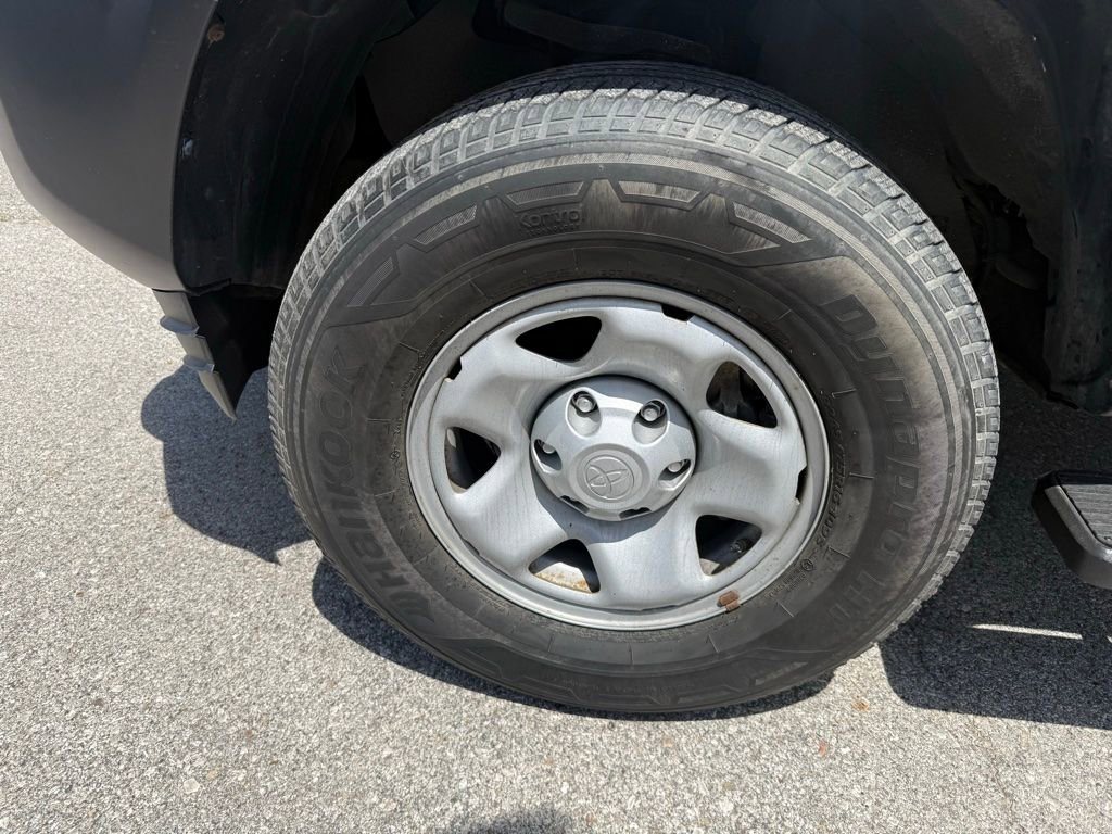 Used 2019 Toyota Tacoma SR RWD image 5