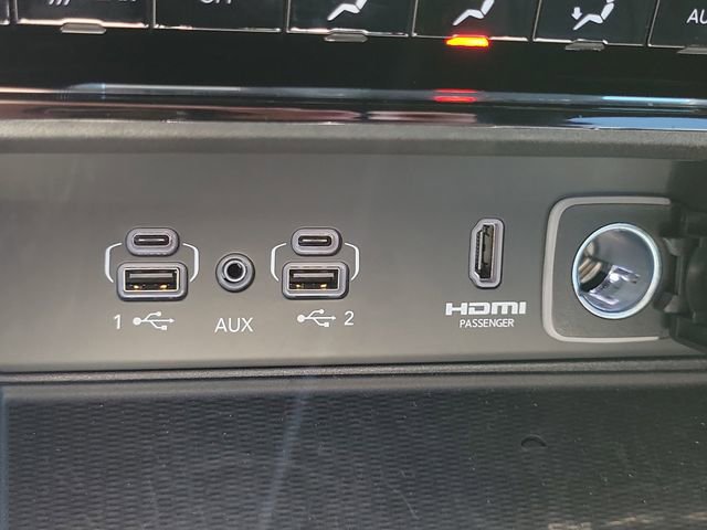 Used 2025 Jeep Grand Cherokee Summit AWD/4WD image 28