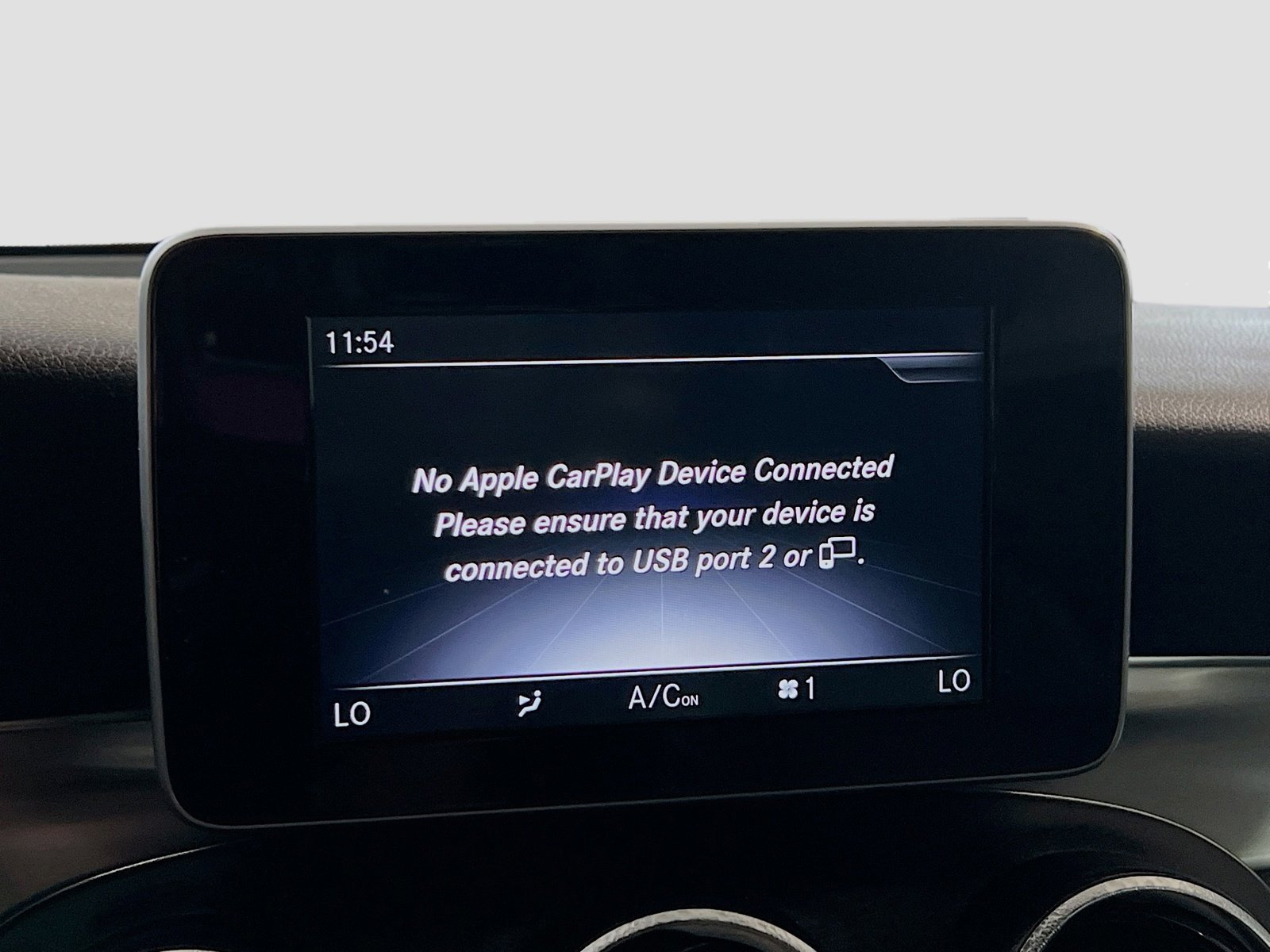 Used 2019 Mercedes-Benz GLC 300 4MATIC image 10