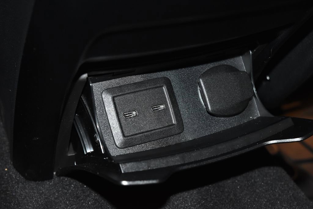 Used 2022 Mercedes-Benz GLC 300 4MATIC image 21