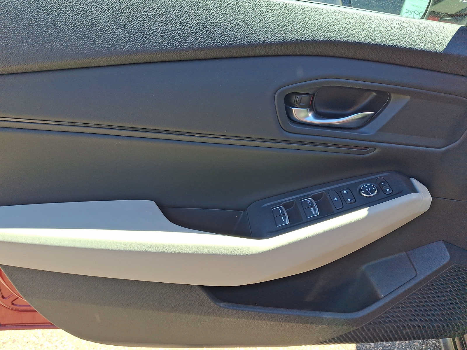 Certified 2023 Honda Accord EX image 12