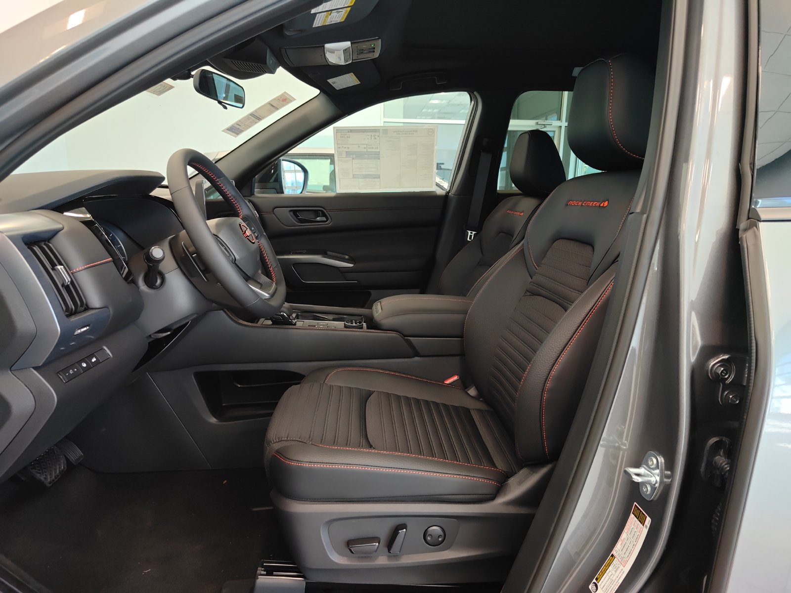 New 2026 Nissan Pathfinder Rock Creek w/ Rock Creek Premium Package AWD/4WD image 11