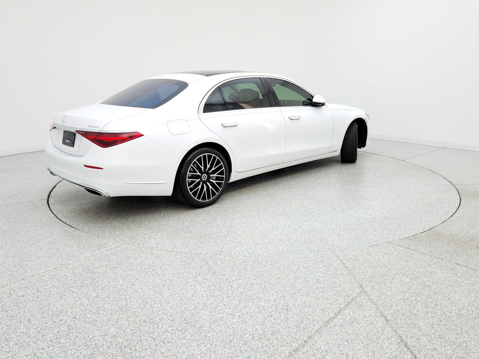Certified 2024 Mercedes-Benz S 580 4MATIC Sedan image 5