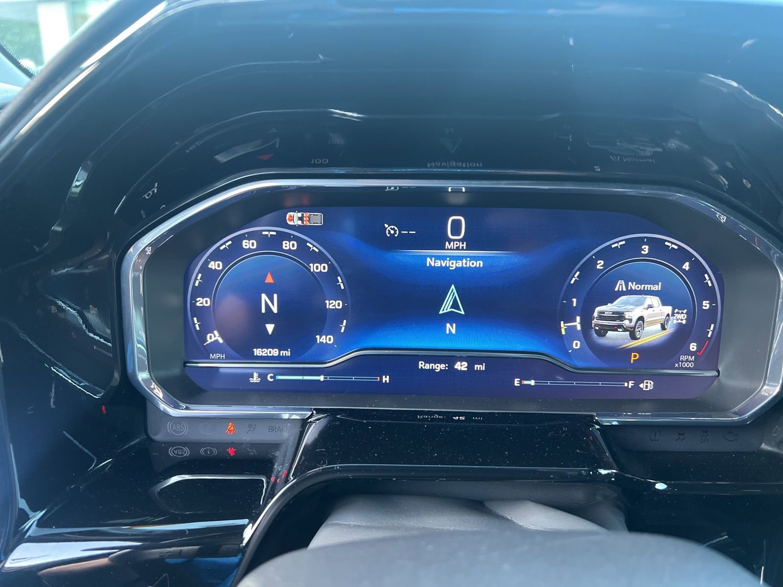 Used 2024 Chevrolet Silverado 1500 LT Trail Boss w/ Convenience Package II image 23