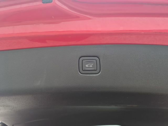 Used 2024 Chevrolet Blazer LT w/ Convenience Package image 9