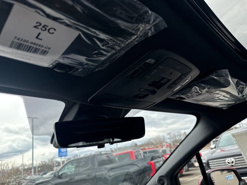 New 2026 Toyota Sienna Platinum image 30