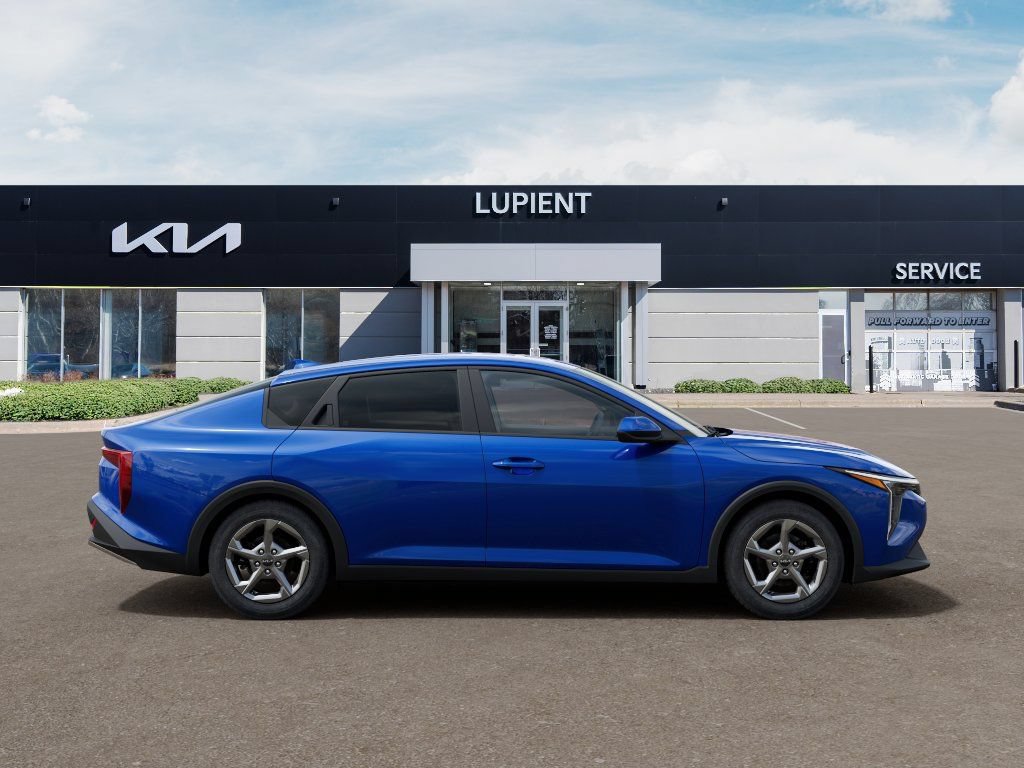 New 2026 Kia K4 FWD image 9