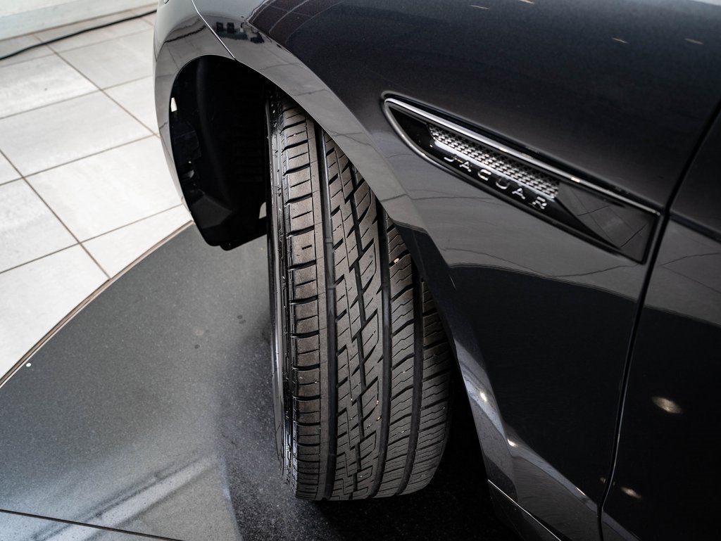 Used 2020 Jaguar F-PACE S image 46