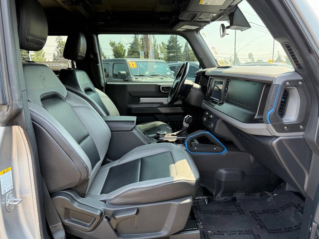 Used 2022 Ford Bronco Black Diamond AWD/4WD image 9