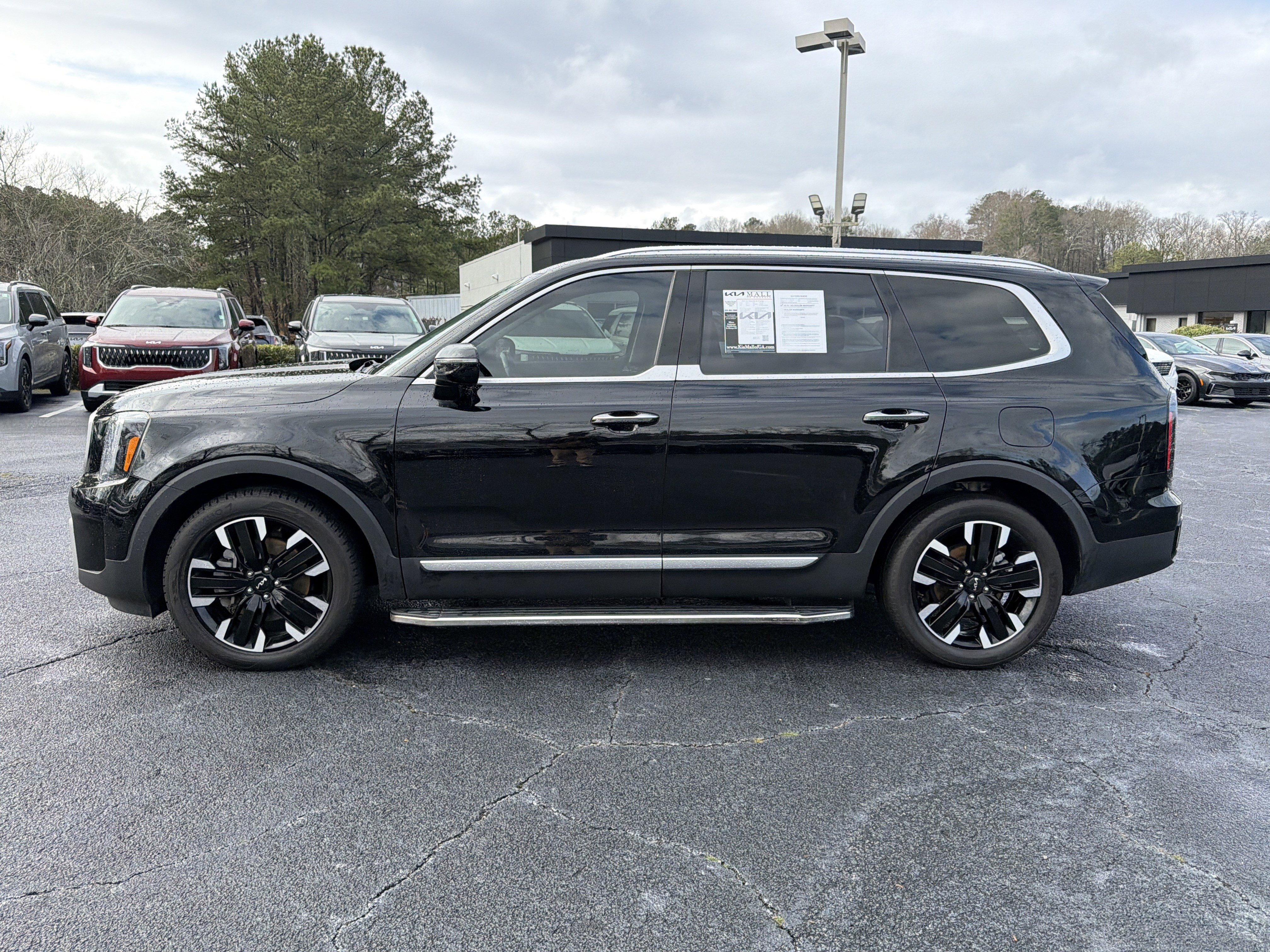 Used 2023 Kia Telluride SX Prestige image 4