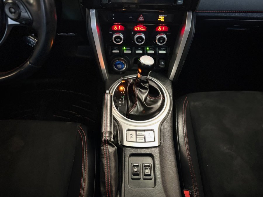 Used 2020 Subaru BRZ Limited RWD image 17