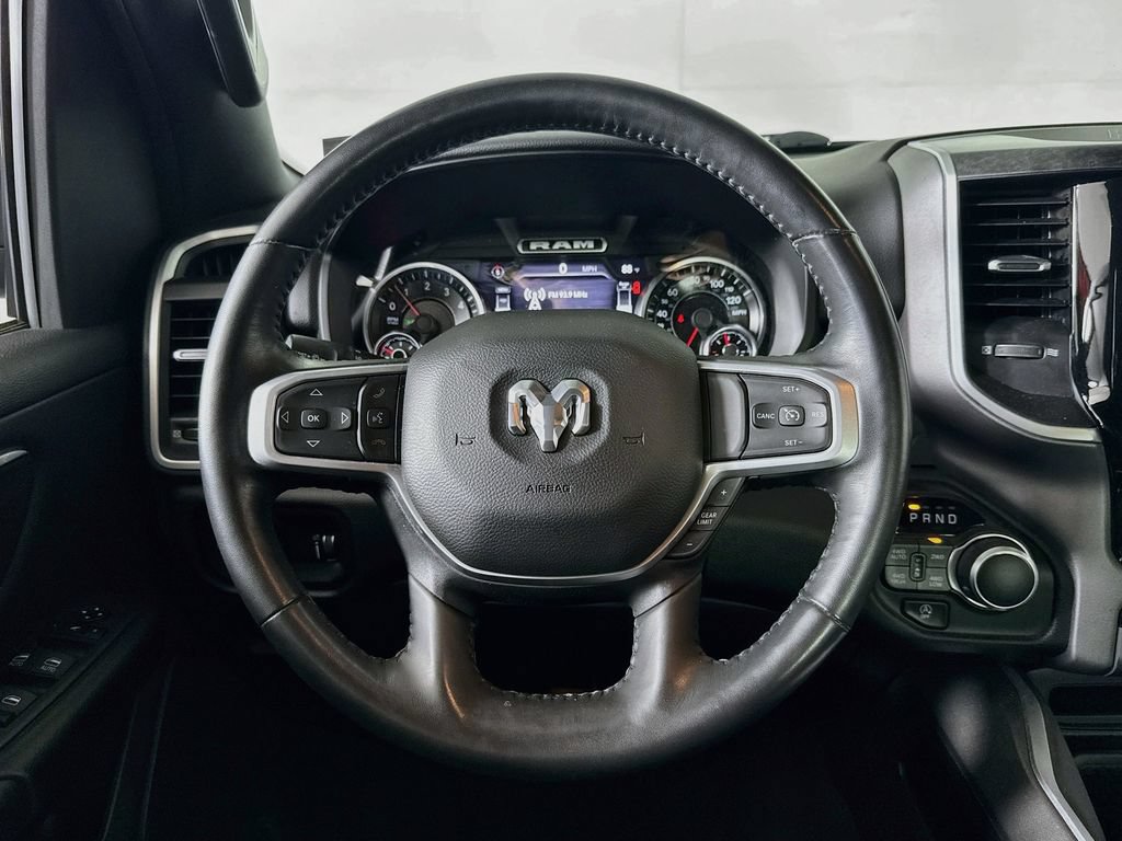 Used 2022 RAM 1500 Big Horn AWD/4WD image 11