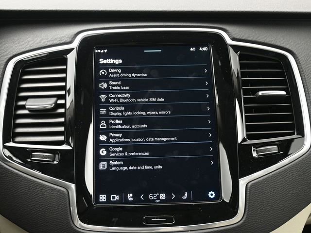Used 2025 Volvo XC90 B6 Plus w/ Protection Package Premier image 15