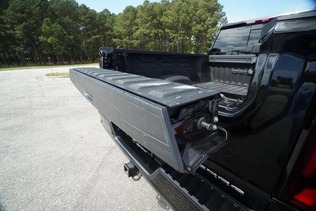 Used 2024 GMC Sierra 2500 Denali Ultimate image 11