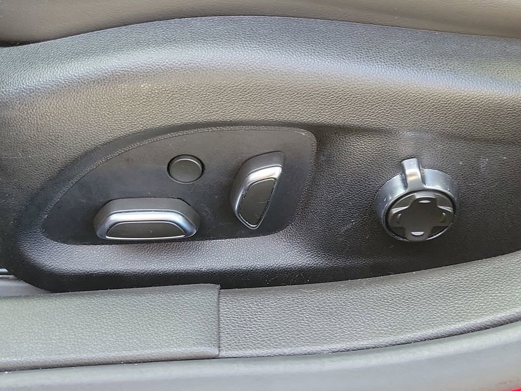 Used 2022 Cadillac CT5 Sport w/ Climate Package image 19