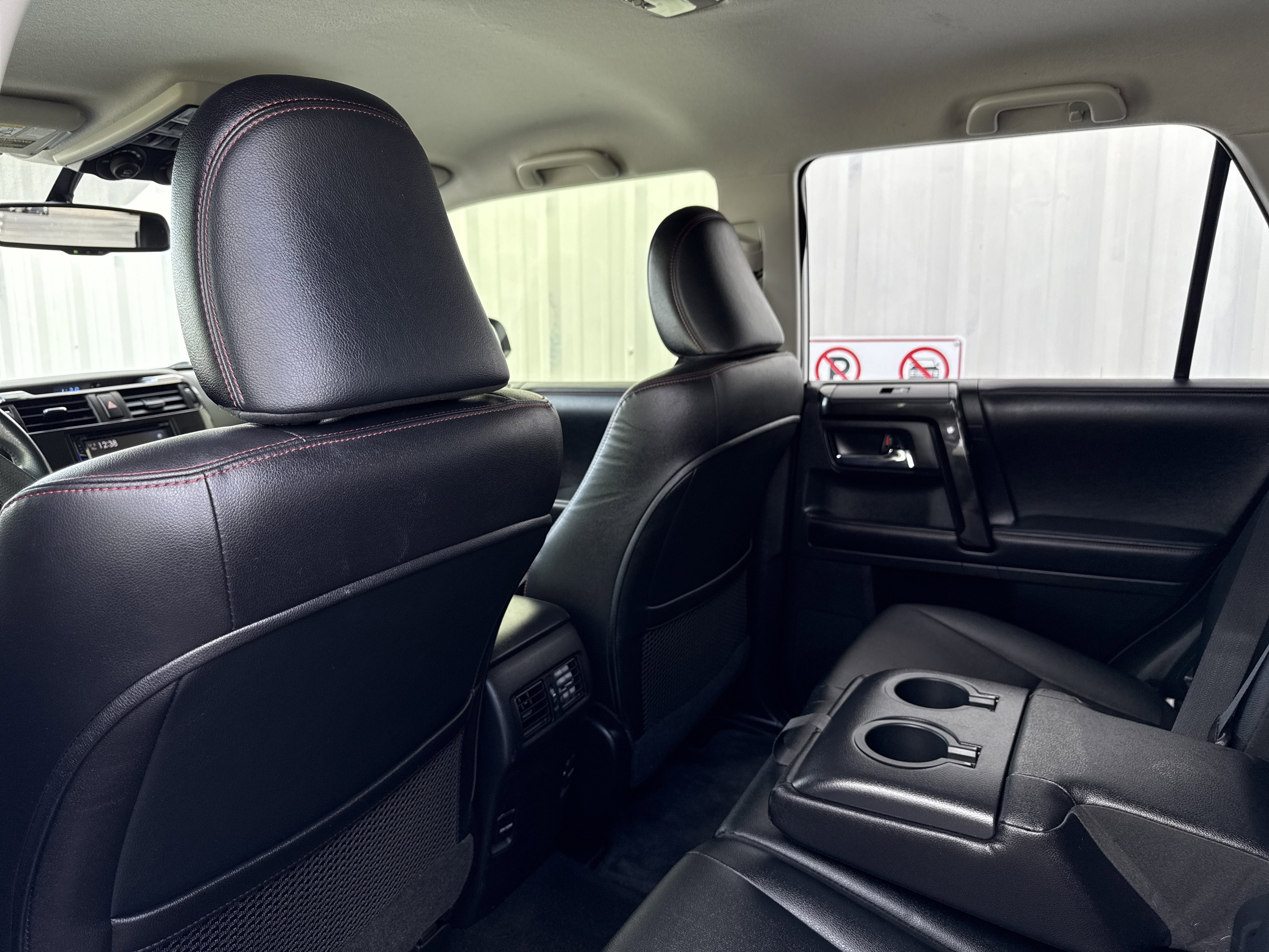 Used 2016 Toyota 4Runner TRD Pro image 31