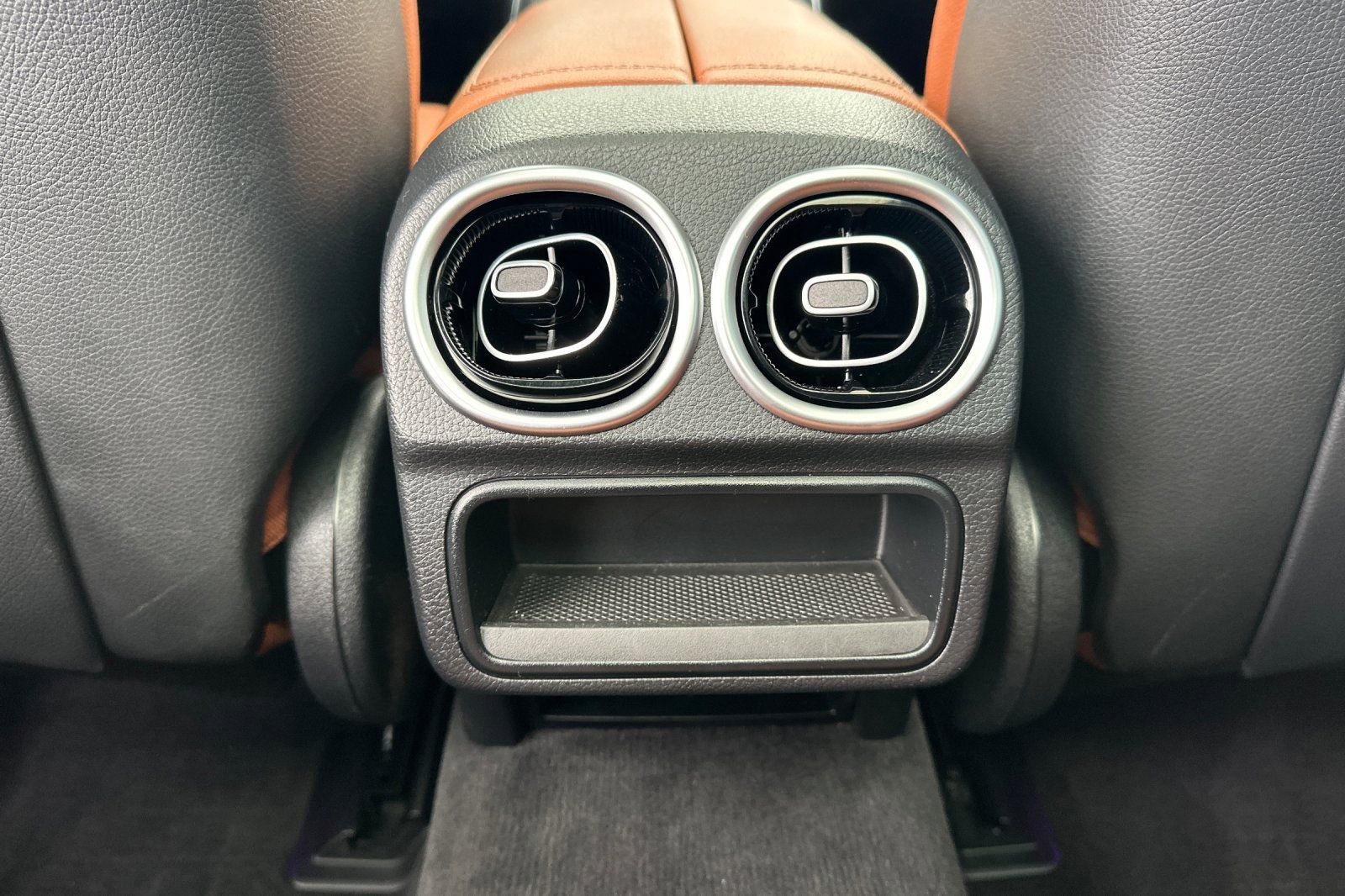 Used 2023 Mercedes-Benz C 300 Sedan image 15