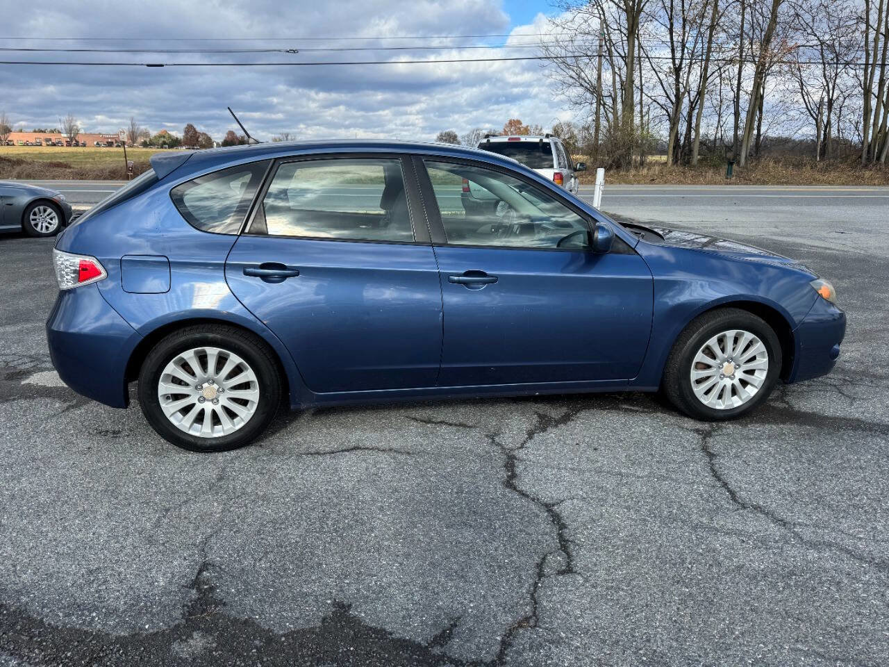 Used 2011 Subaru Impreza 2.5i Premium w/ PWR Moonroof Value Pkg image 6