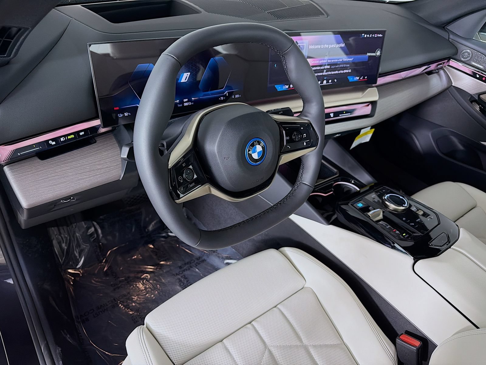Used 2026 BMW i5 eDrive40 AWD/4WD image 9