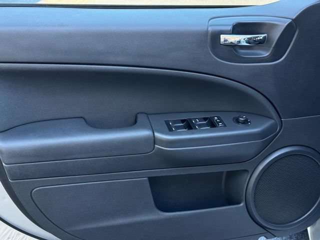 Used 2012 Dodge Caliber SXT FWD image 15