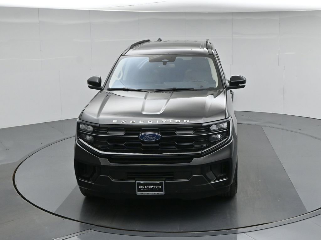 Certified 2025 Ford Expedition Active RWD image 43