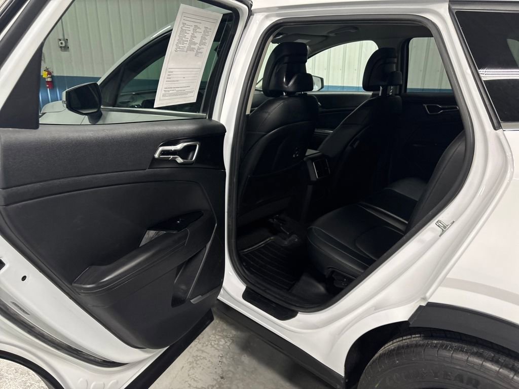 Used 2023 Kia Sportage EX image 49