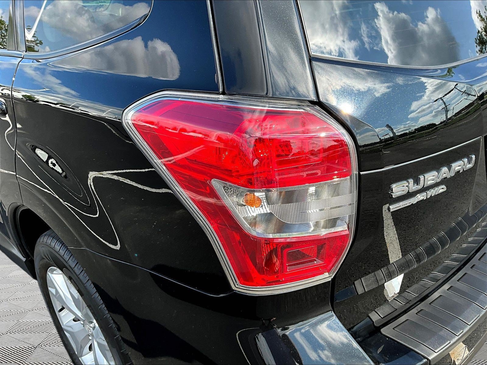 Used 2016 Subaru Forester 2.5i Premium w/ Popular Package #2 AWD/4WD image 22