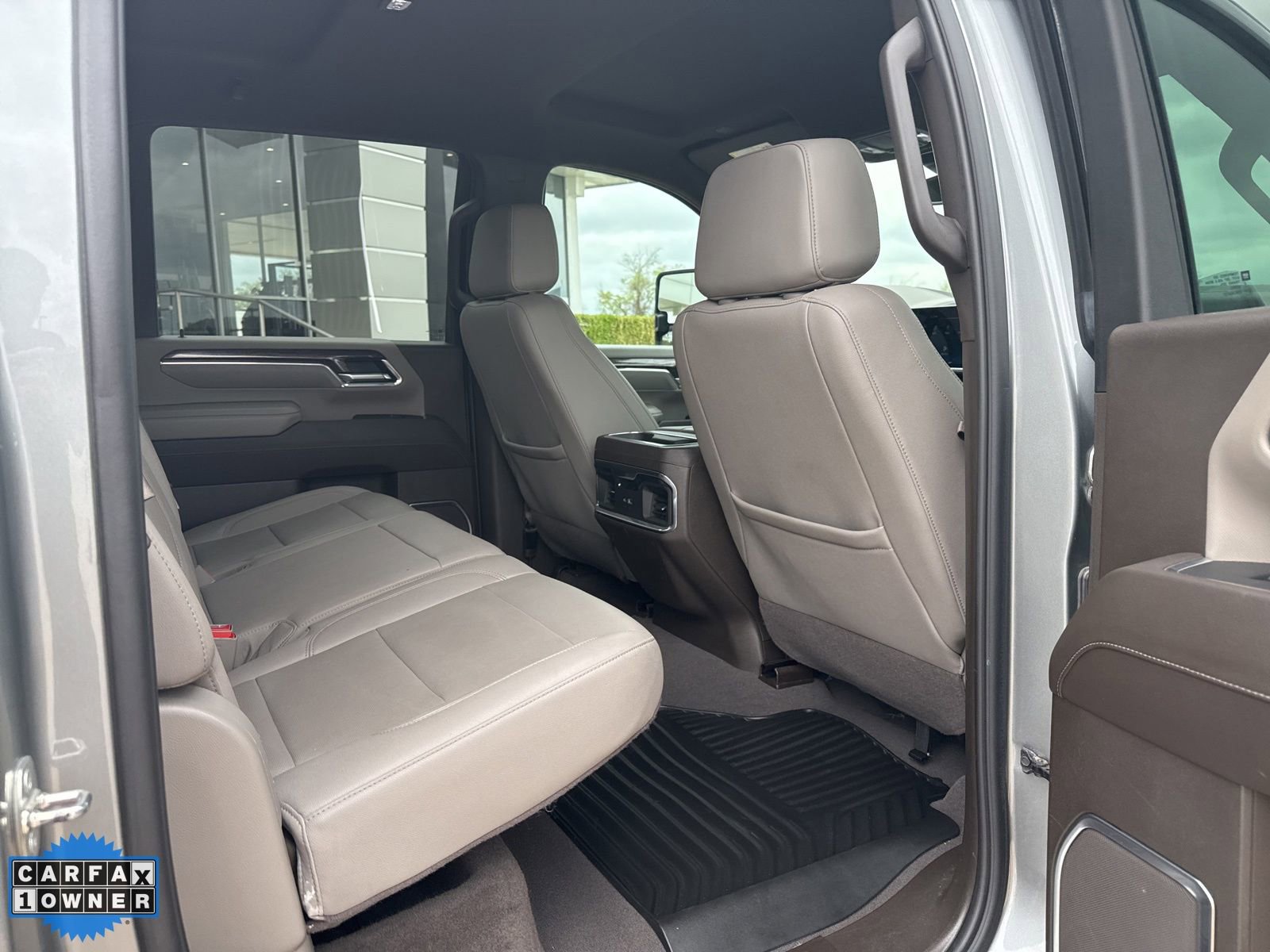 Used 2024 Chevrolet Silverado 2500 LTZ w/ LTZ Convenience Package image 27