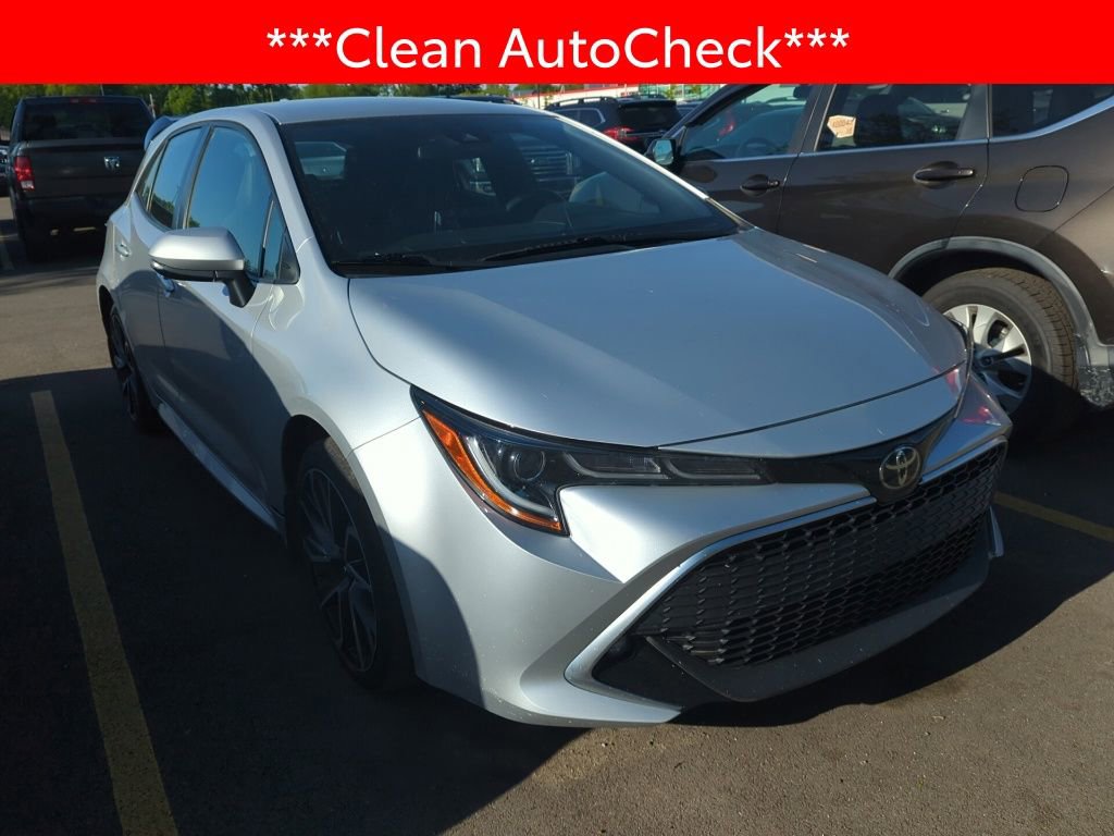 Used 2021 Toyota Corolla XSE FWD image 3