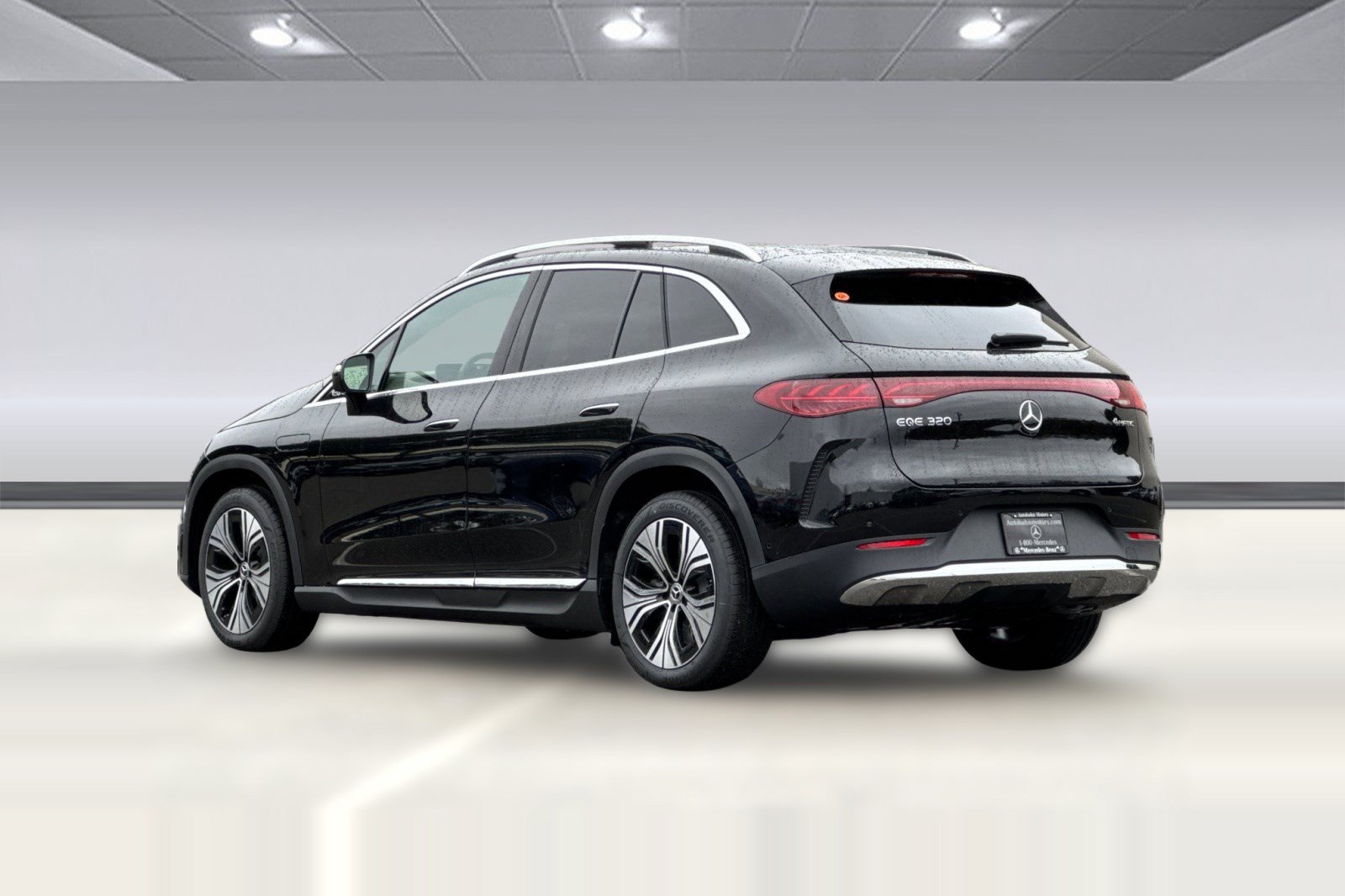 New 2026 Mercedes-Benz EQE 320 4MATIC SUV image 3