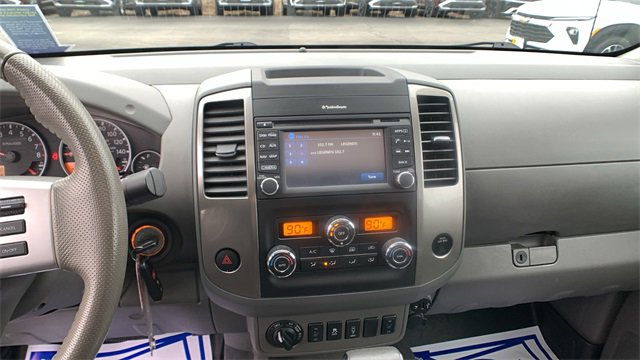 Used 2019 Nissan Frontier SL image 15