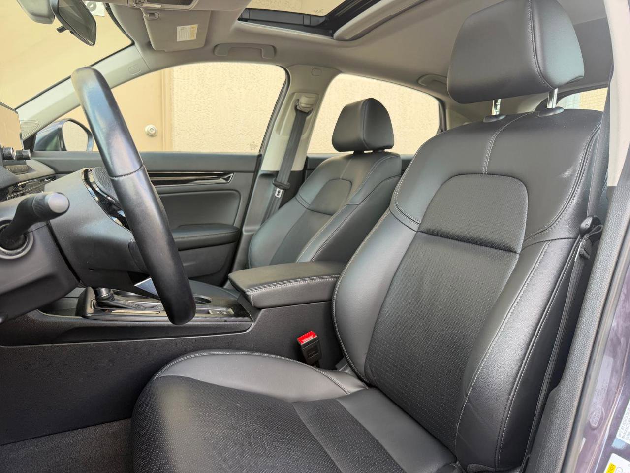 Used 2024 Honda Civic EX-L image 27