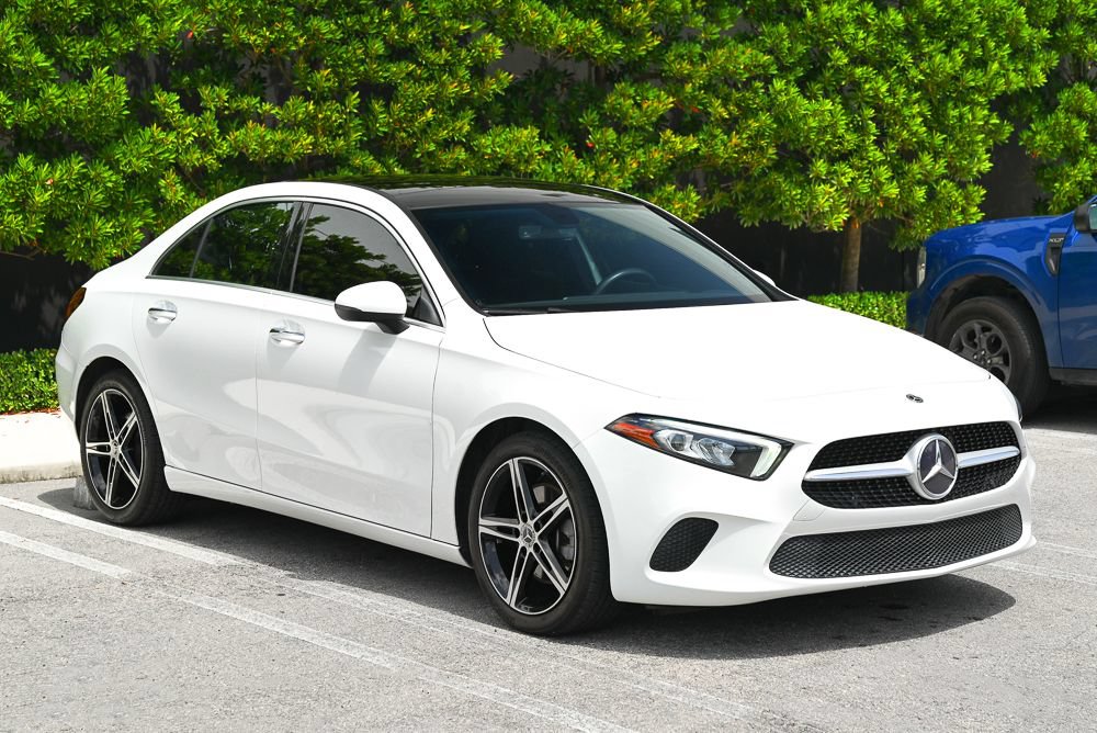 Used 2022 Mercedes-Benz A 220 image 3