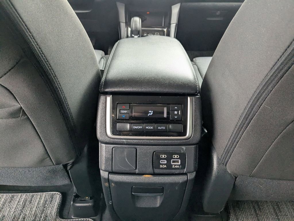 Used 2025 Subaru Ascent Premium AWD/4WD image 25