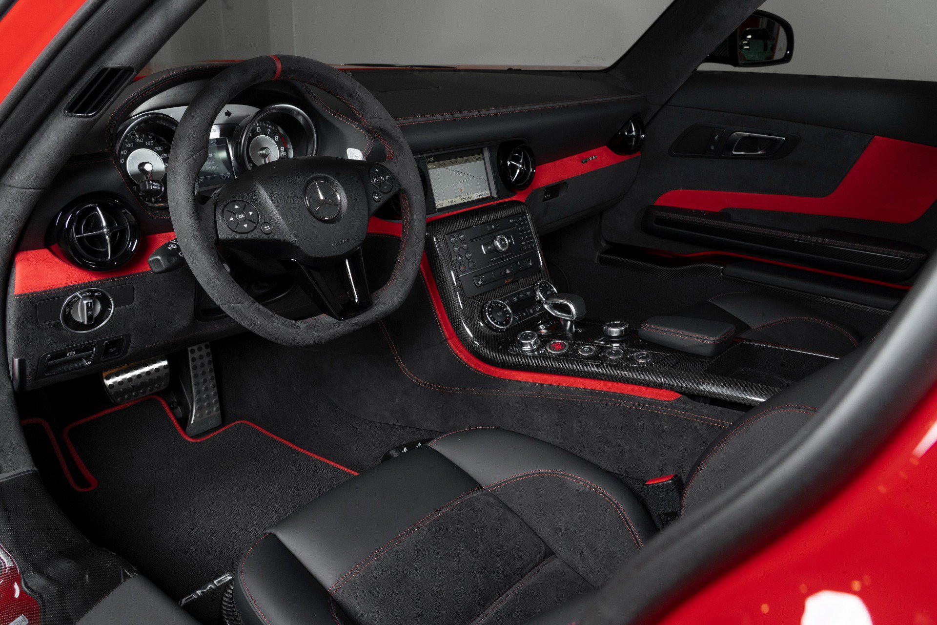 Used 2014 Mercedes-Benz SLS AMG Black Series image 20