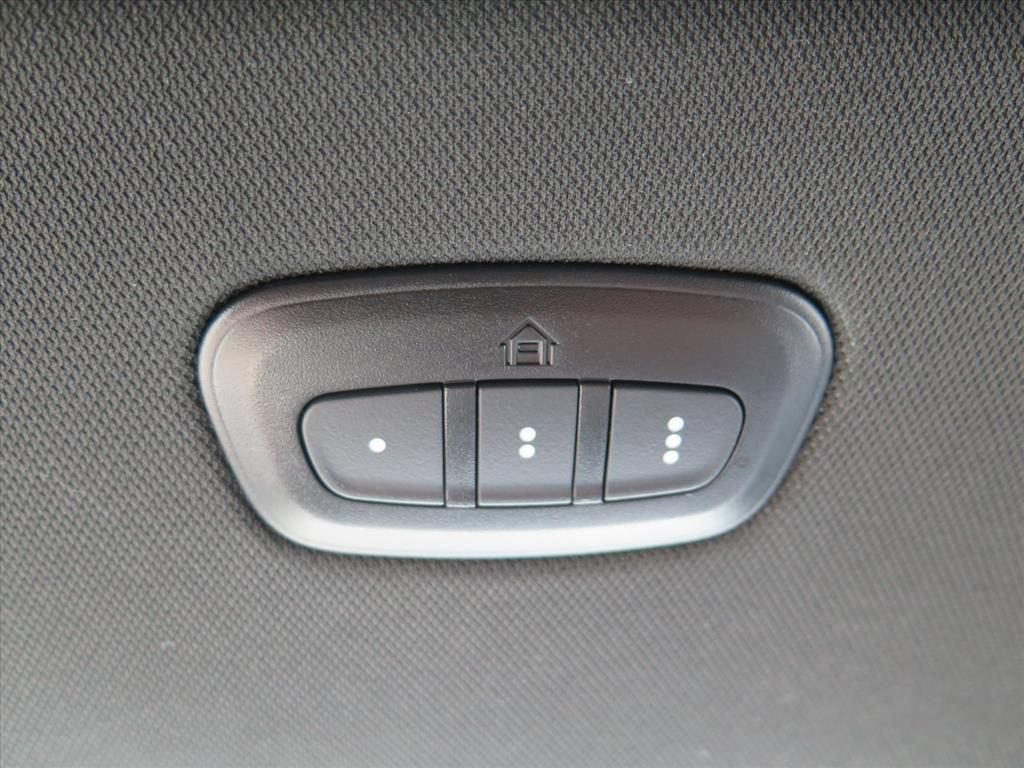 Used 2023 Jeep Wagoneer Series III w/ Premium Group I AWD/4WD image 21
